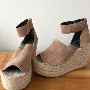 Suede Dolce Vita Vedges